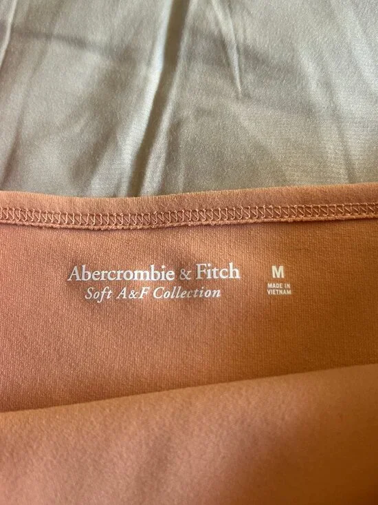 Peach Abercrombie Square Neck Crop Tank - Picture 3 of 3